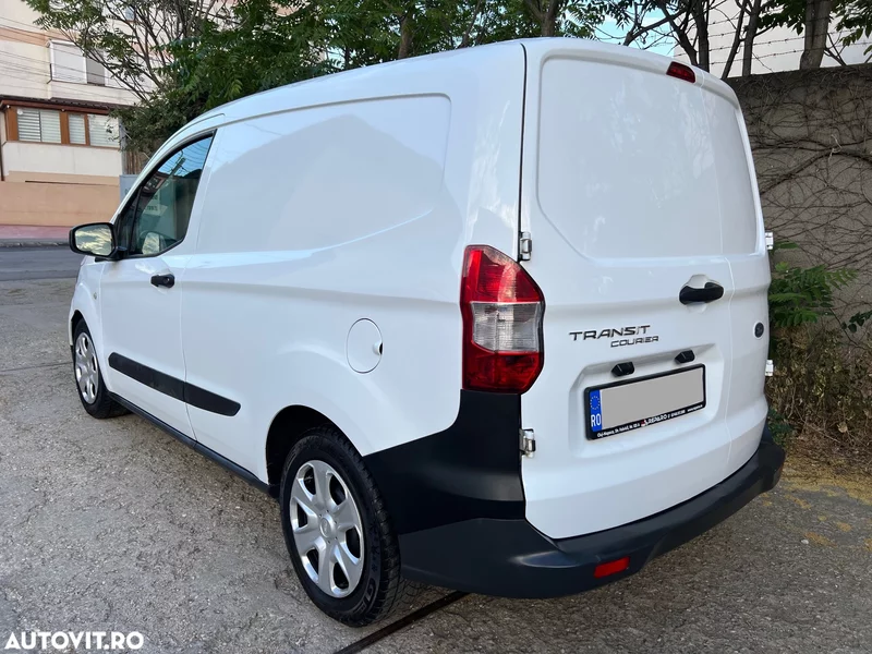 Ford Courier